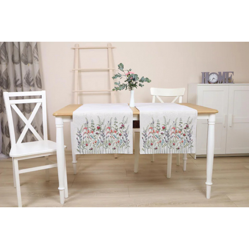 Home Textiles News - VIKAMA Grassland Tapestry Tablecloth: High-Quality Textile