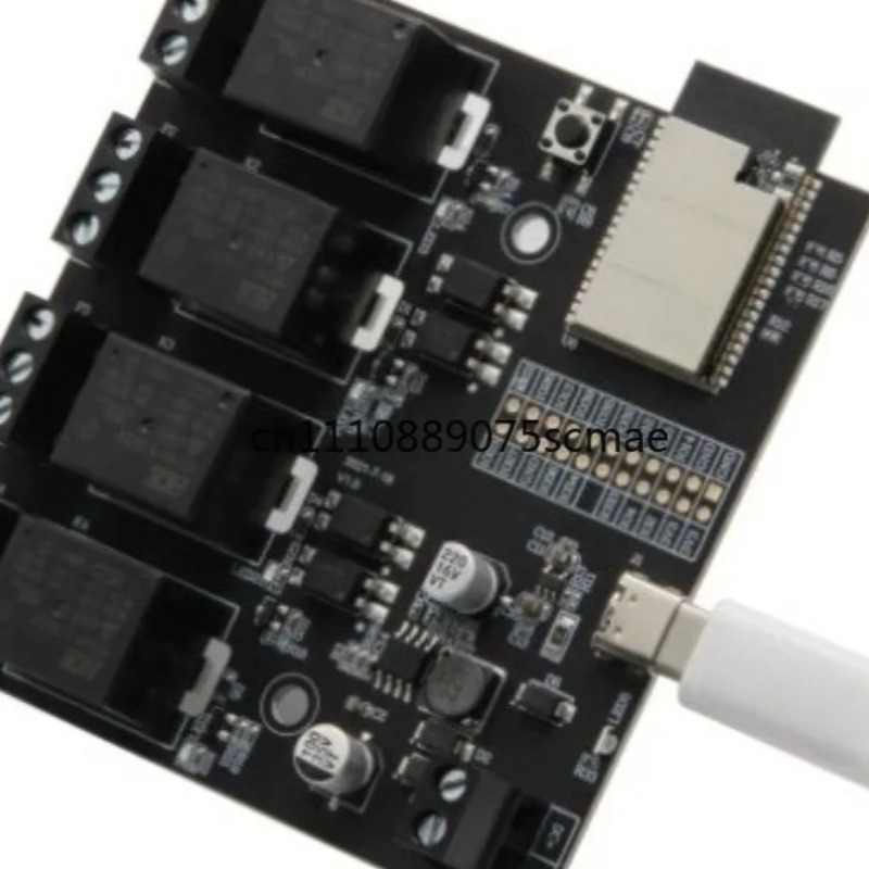T-Relay ESP32 Quad DC 5V Relay - Iot Diy Home Automation recensione e prezzo